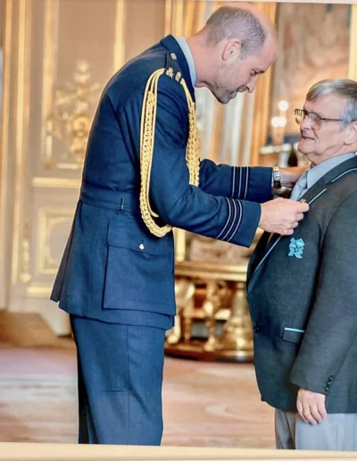 Prince William Presents MBE to Welsh Boxing Legend Tony Wynne