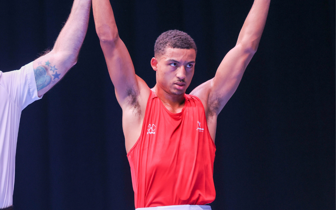 Orlando Holley Sotomi Turns Professional