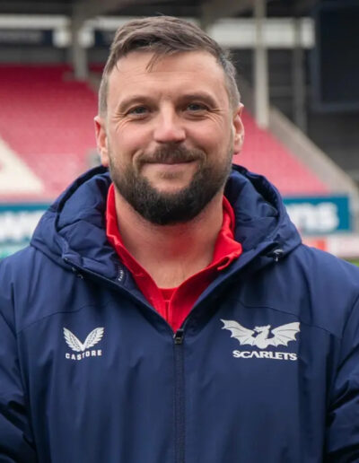 Oliver West Appointed as Community Director