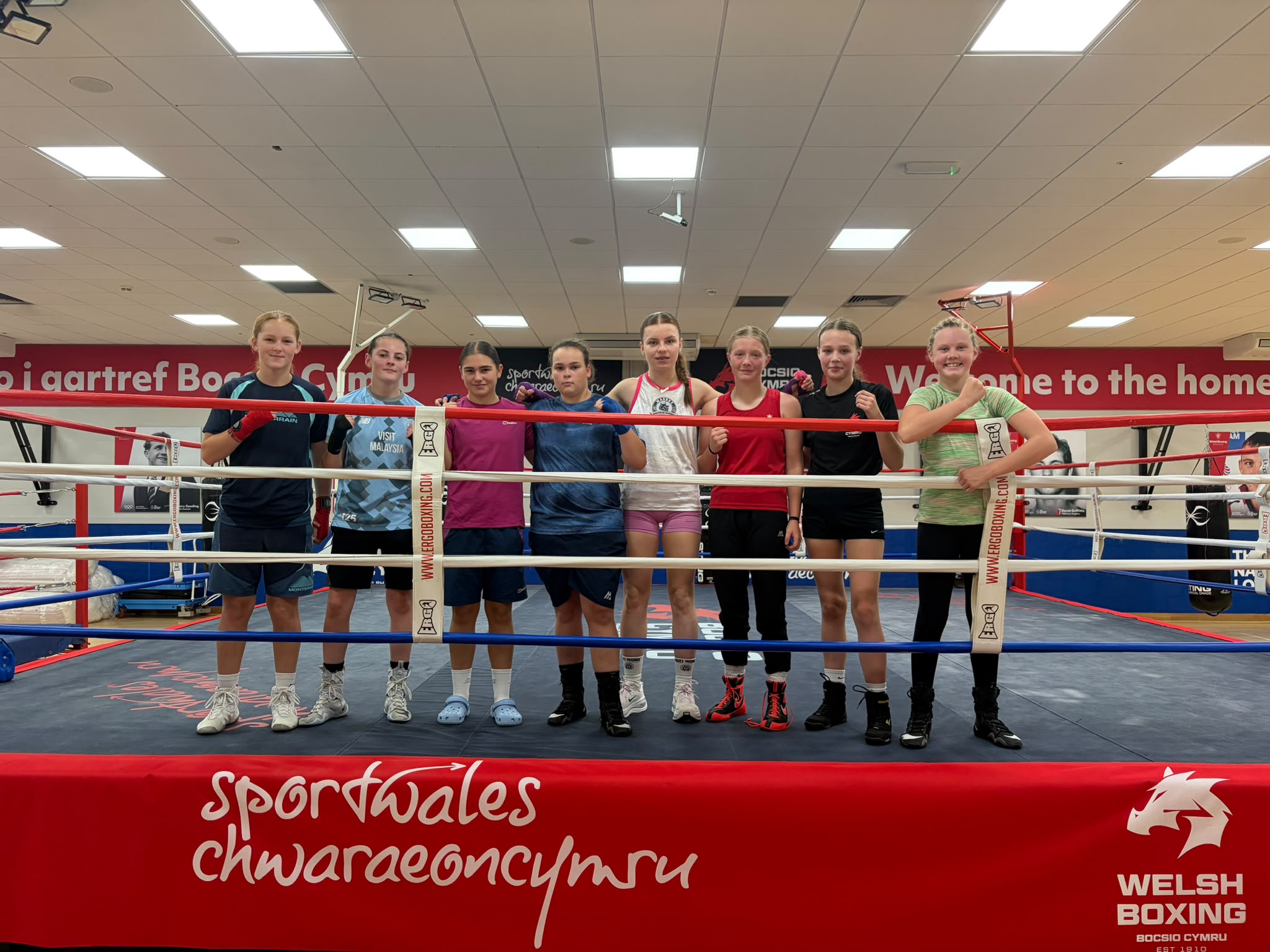 10 Welsh Boxers Take Part in Female Development Camp